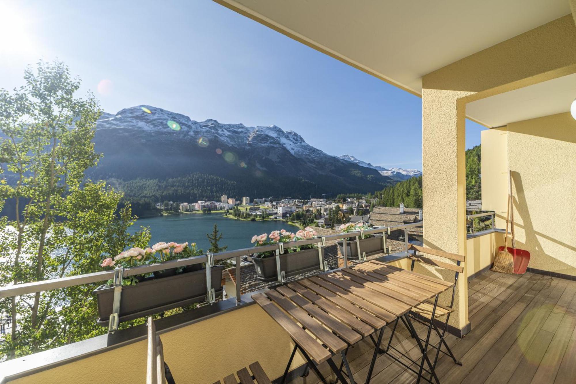 Ferienwohnung Chesa Bellavista - St. Moritz Exterior foto